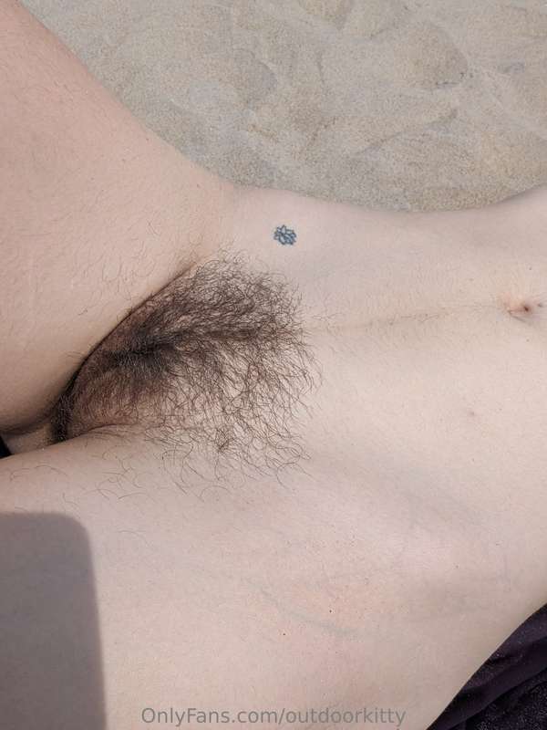 You stumble upon me rolling around in the sand nakey...
Do y.. 4