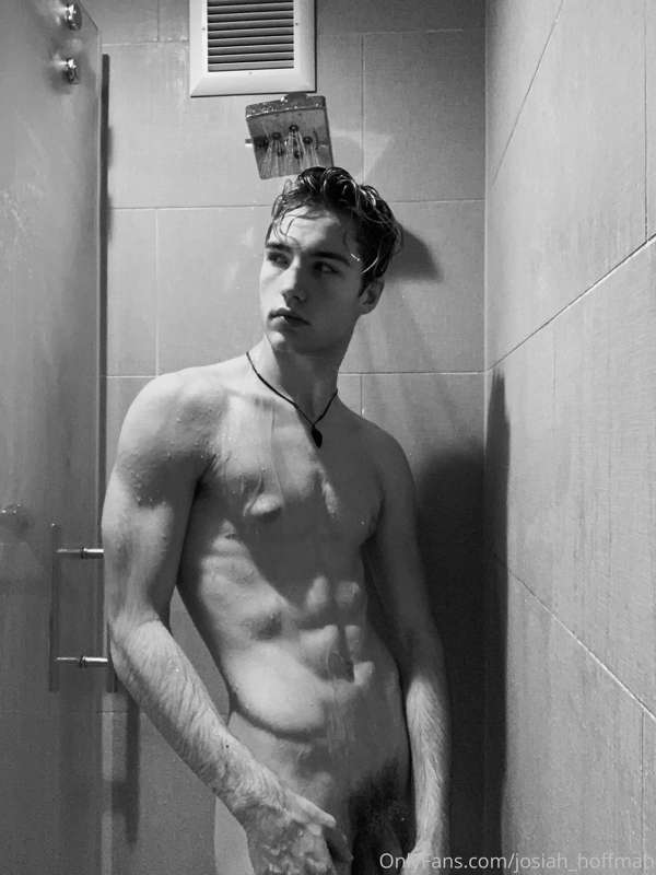 Shower time cum scrub me down 💦 8