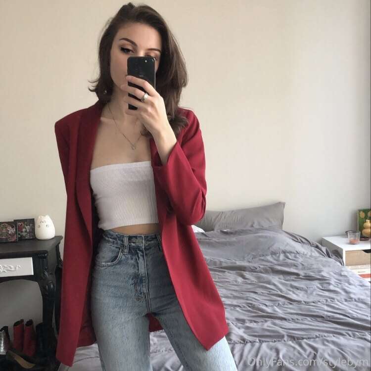 Dressed up to dress down💖

I got these Ksubi jeans a while a..