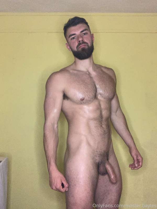 Game plan = get lean, get hairy, get..? you tell me 😜✌️ Alwa.. 3