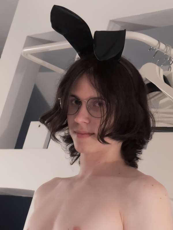 extra pics and outtakes hehe ♡ 16