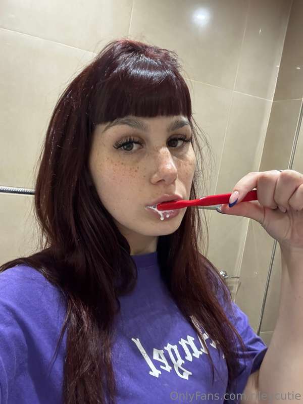 I take oral hygiene seriously… and I just love the feeling o..
