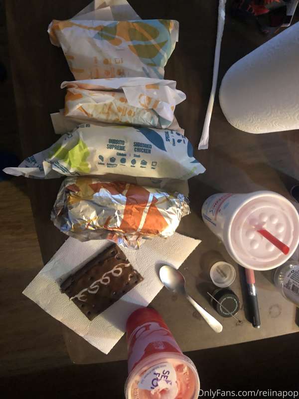 All day stuffing part 2! after the Taco Bell I had more ice .. 3