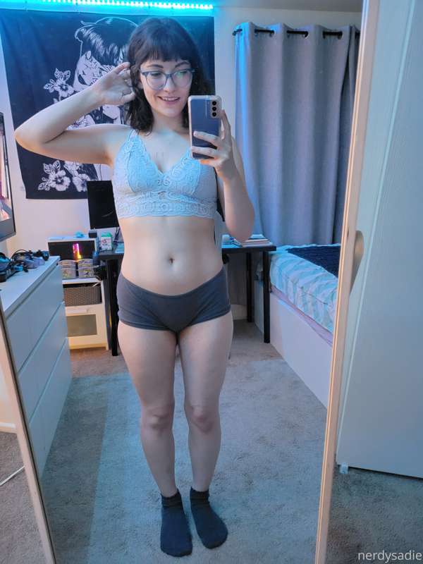 mismatched panties can still be cute 😜