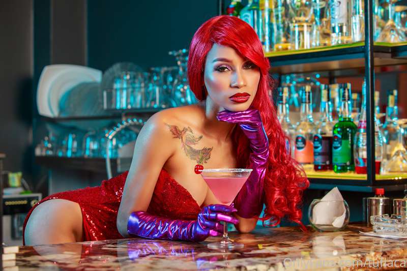 What drink would you like me to serve you Jessica 🍷 😍 Jessic..