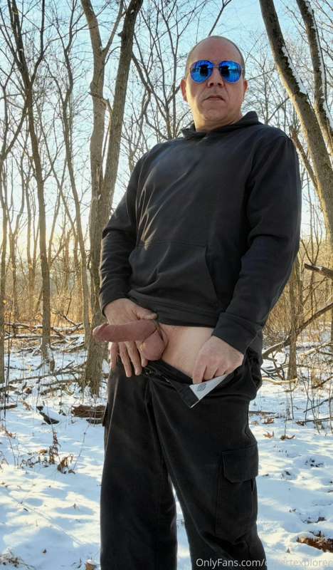 It's hard out there for a voyeur (in Minnesota) 2