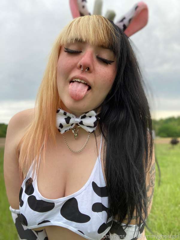 Wanna play farmer and wrangle me? 😉 4