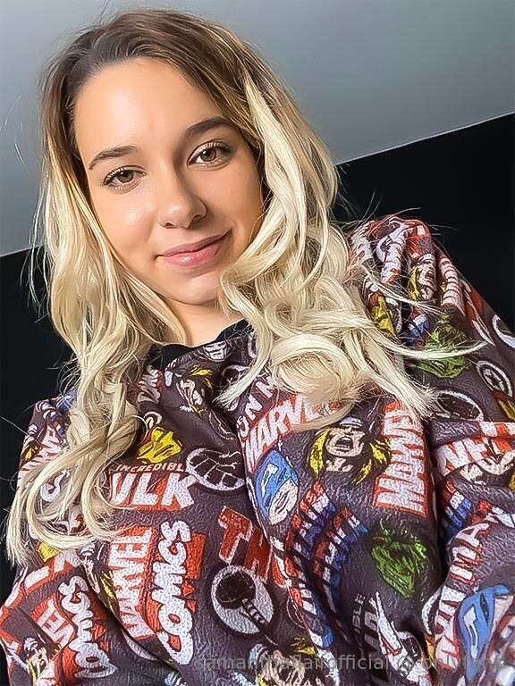 Pyjamas and boobs 6