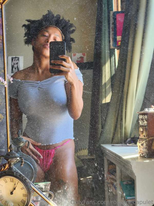 I wish I had a custom pocket pussy of my pussy so u guys can.. 14