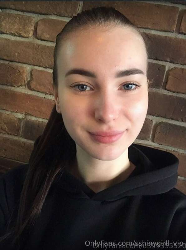 ## This is the cutest girl @darilady you've ever seen🥰Uncove..