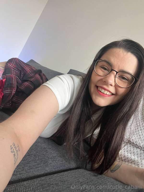 Guess who's in the mood for cozy chats today? 🛋️ What’s the ..