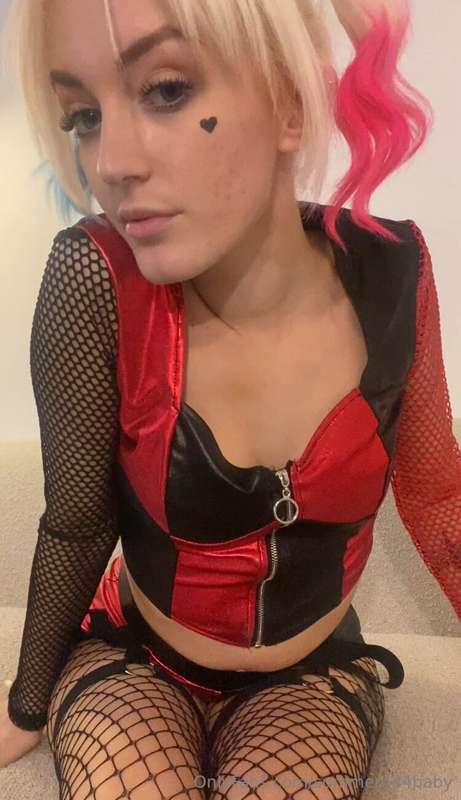❤️🖤❤️🖤❤️