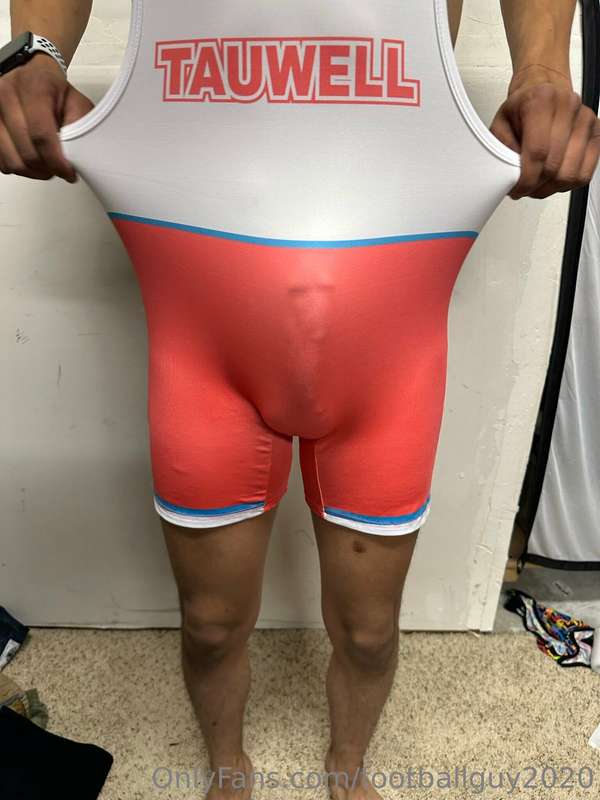 A NEW private - showing off a singlet!! 13