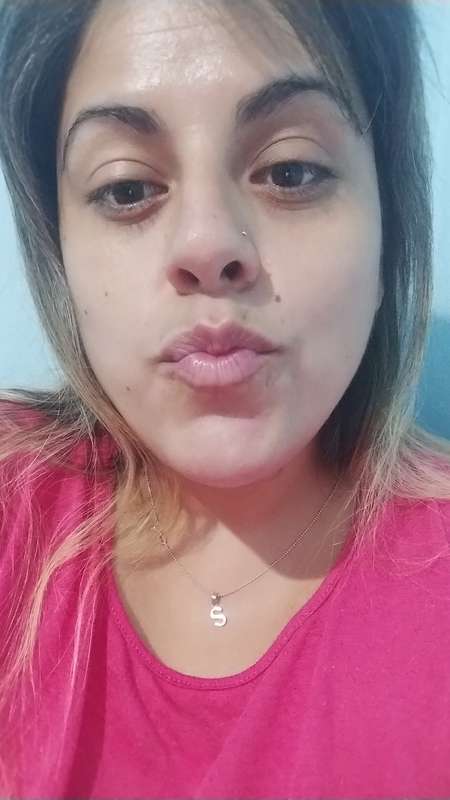 Kiss me pretty 🎉💖