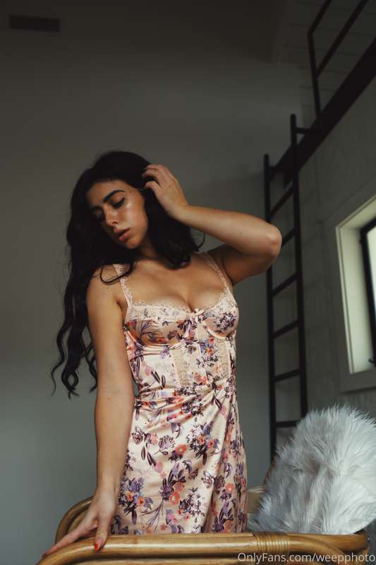 Check your messages for this full nude gallery