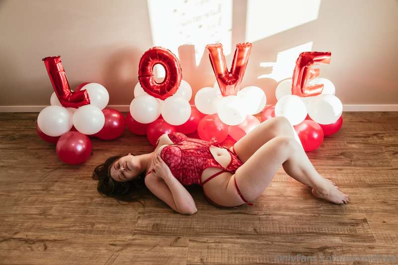 happy valentine’s day ♥️😘