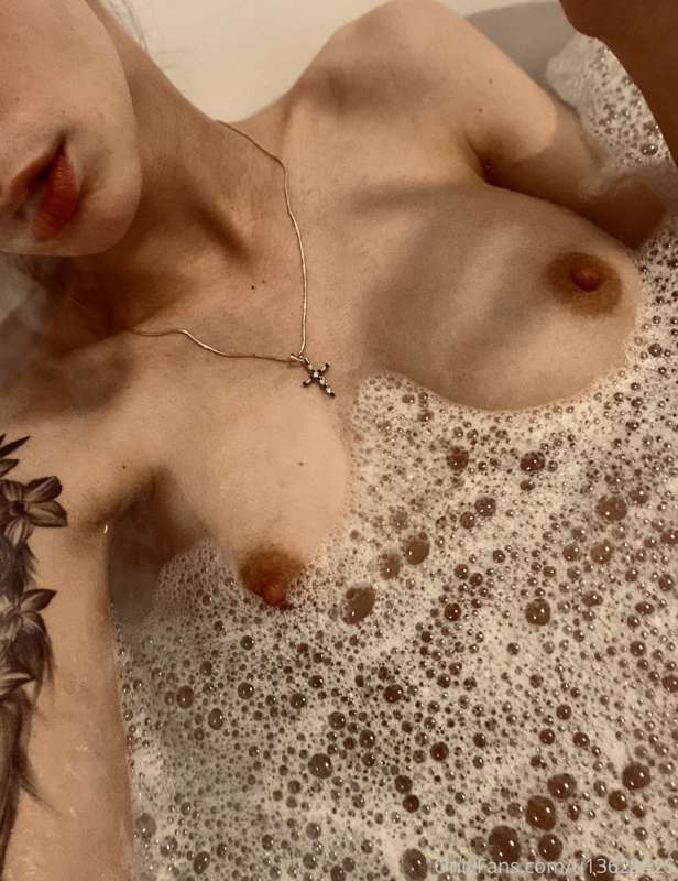 in bathroom ,wet boobs , i try my best for you guys , one li.. 2
