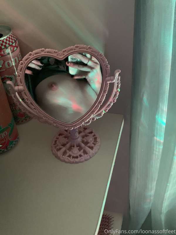 Loonassoftfeet - Fansly - 17 May, 2022 2