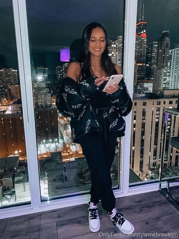 Wearing my favorite...all black 🖤 I went out this weekend an..