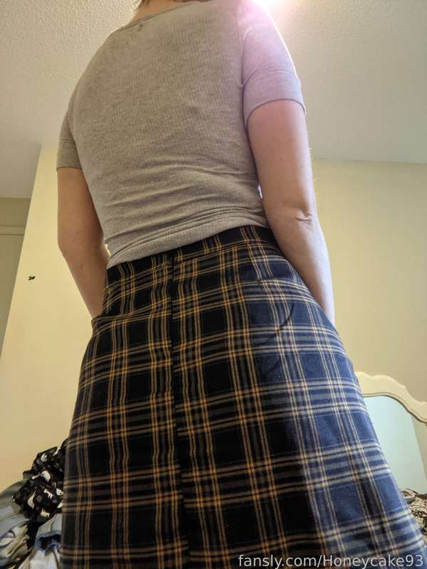Honeycake93 - Fansly - 19 Nov, 2021 1