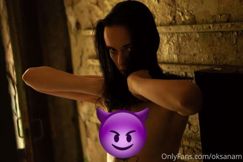 I will greedily suck your mighty cock 🍆😈💋🎇