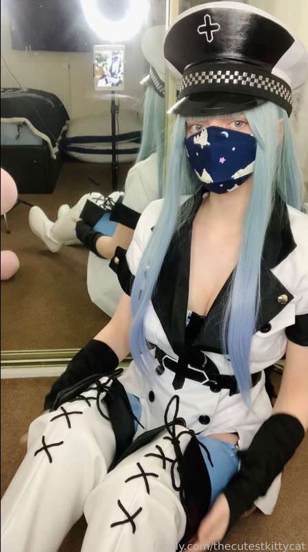 Thecutestkittycat - Fansly - 17 May, 2022 2