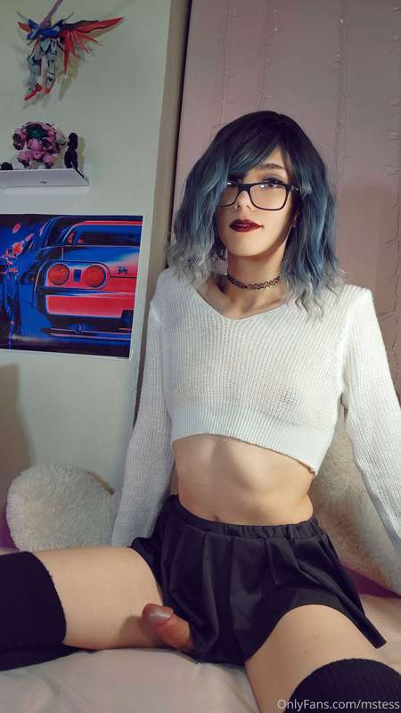 Wanna take a peek underneath? ;3 4