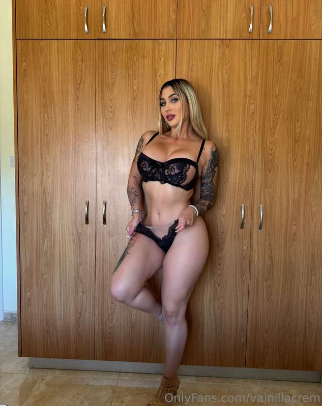 HELLO BABY! Talk to me in private! 😉 I have something to tel..
