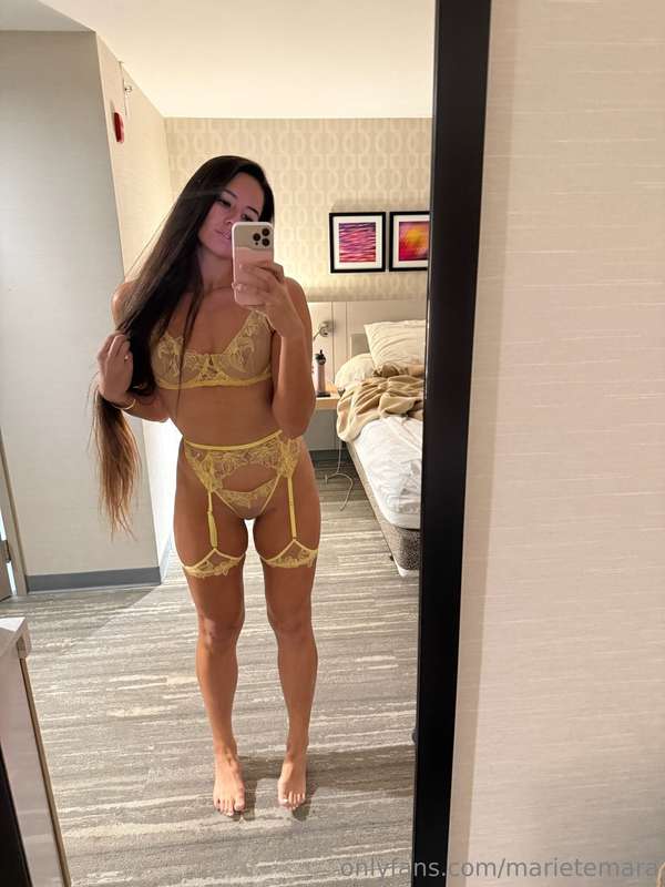 do u like this on me? 1