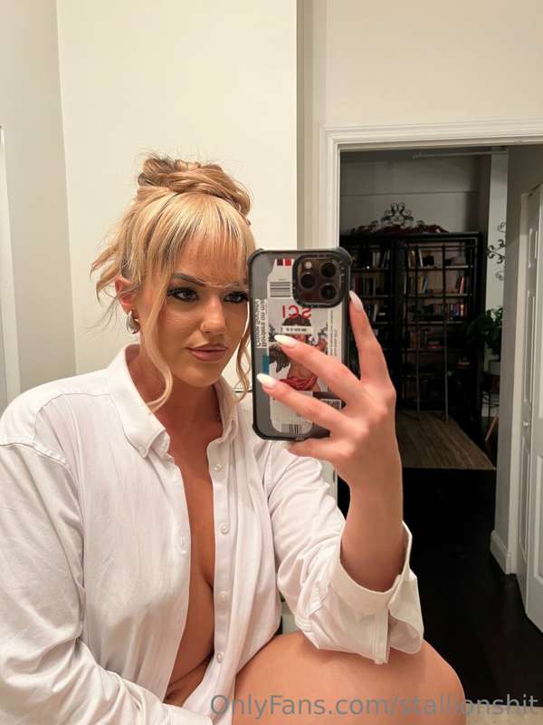 Channeling my inner Pamela 💁🏼‍♀️
