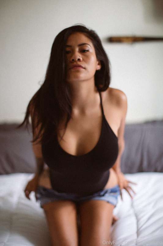 I hope you like the girl next door look ❤️ 5