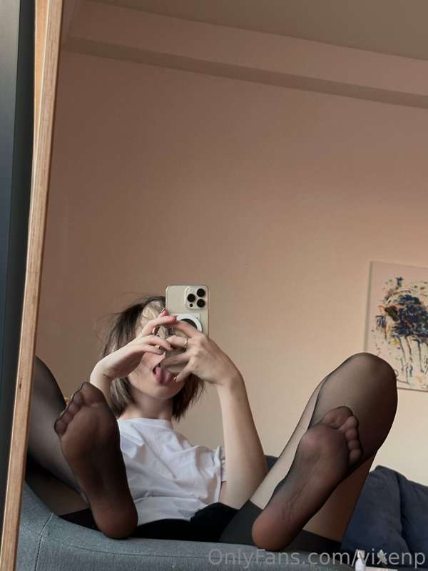 Must be very pleasant to feel my nylon feet on your cock 7