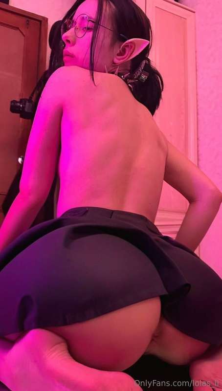 ## SHE'S FREE ONLY TODAY🤯 @naughty_dragon 😱## This 19 year o..