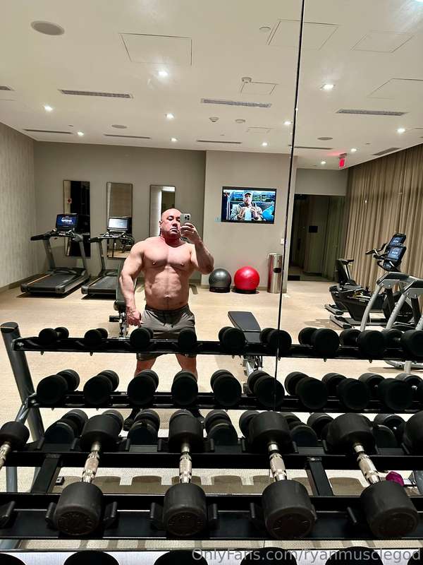 Ryanmusclegod - Onlyfans - 08 Oct, 2024