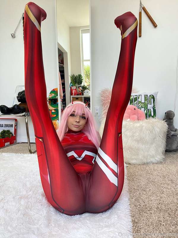 Zero Two set pt. 4 🌸🧠🍭🌩😩🦑👅 19
