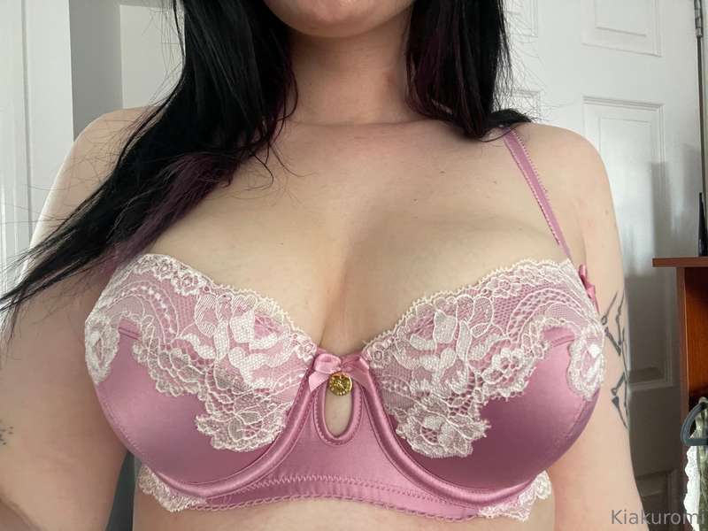 New bra isn’t it so pretty? <3 3
