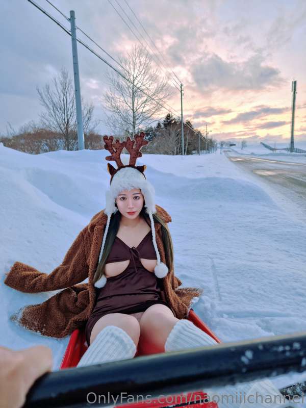 The reindeer can't move sleigh🦌💨❤️‍🔥
ソリを動かせないトナカイ🦌🔞🔞🔞 20