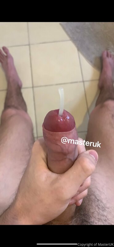 My CUM looks sooo HOT like this!!🥵
Check your DMs right now!..