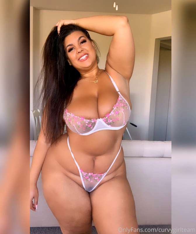 The Gorgeous  💗💗💗
❣️ @buttercream19 ❣️

𝐀𝐥𝐬𝐨 𝐟𝐨𝐥𝐥𝐨𝐰 👉@curvyg.. 2