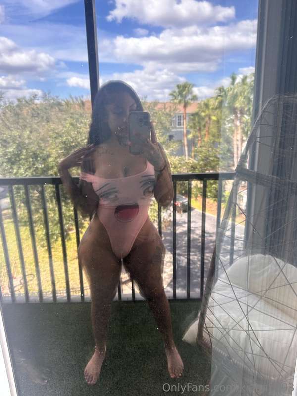 Dm for custom videos 💞