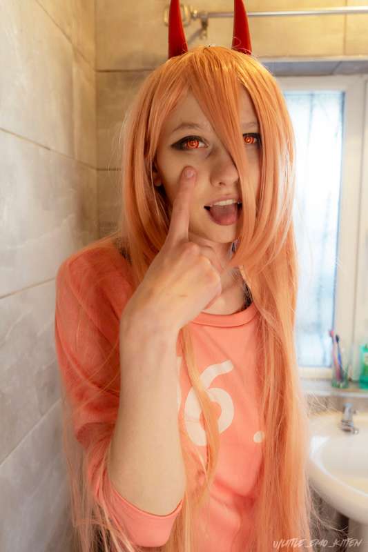Am I cute enough to be your gf?
Also, should I film a b/g vi..