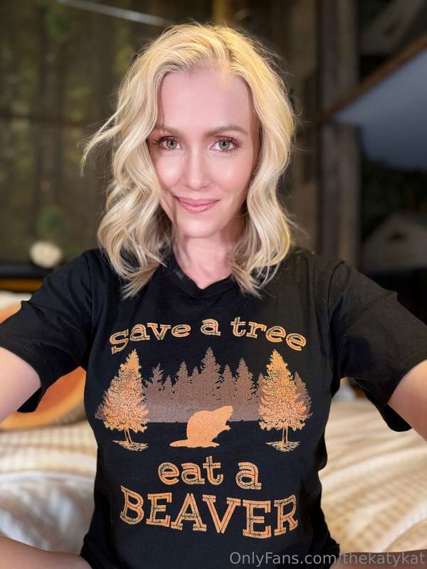 “Eat A Beaver”.Let’s just say… if you like beaver, this set ..