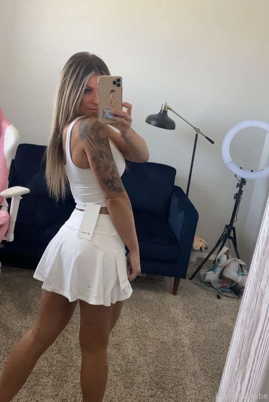 Comment below and tell me what day works best to go live thi..