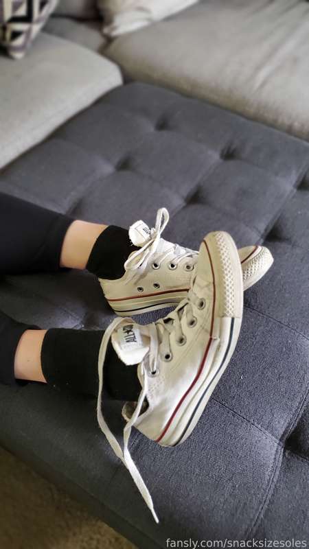 Snacksizesoles - Fansly - 17 Jul, 2023 2
