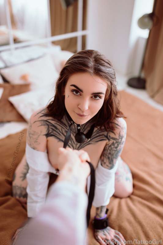 Tattoogirl - Fansly - 26 Apr, 2022