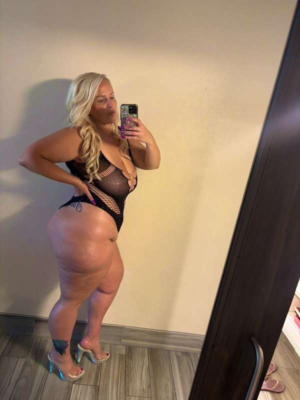Good evening thickness 😘