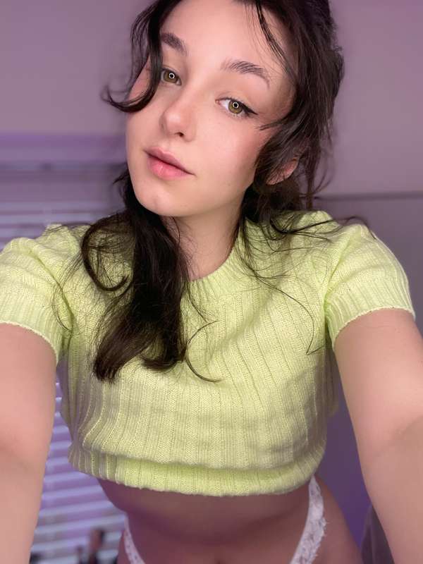 Now live! Come say hi 👋🏻

🥑 ***Want to come see our little c..