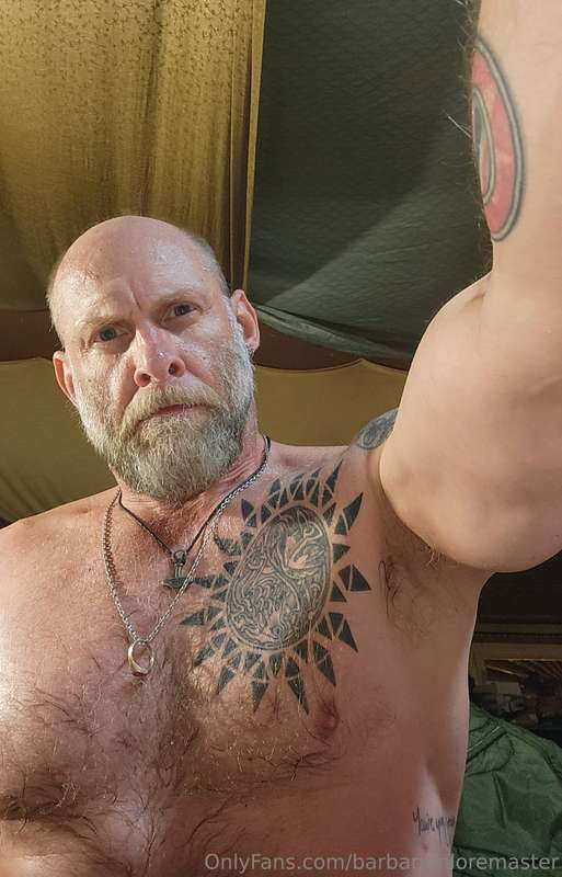 Who wants to be dominated by a big, sweaty daddy? 