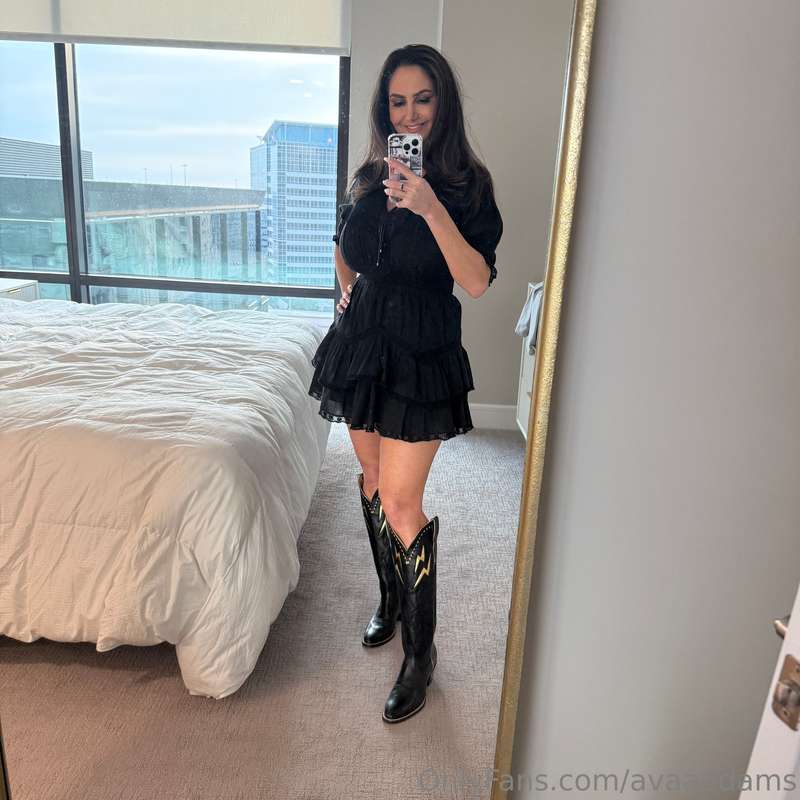 Finally warming up in Texas, and I can start wearing my cute.. 2