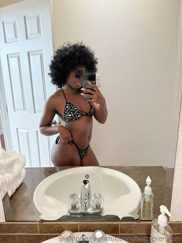 😜 9